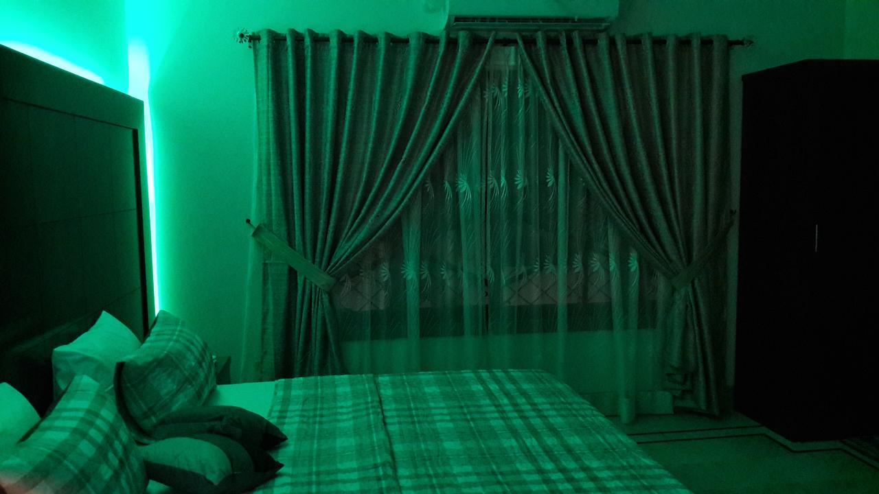 Hotel Seven 7 Karachi Extérieur photo