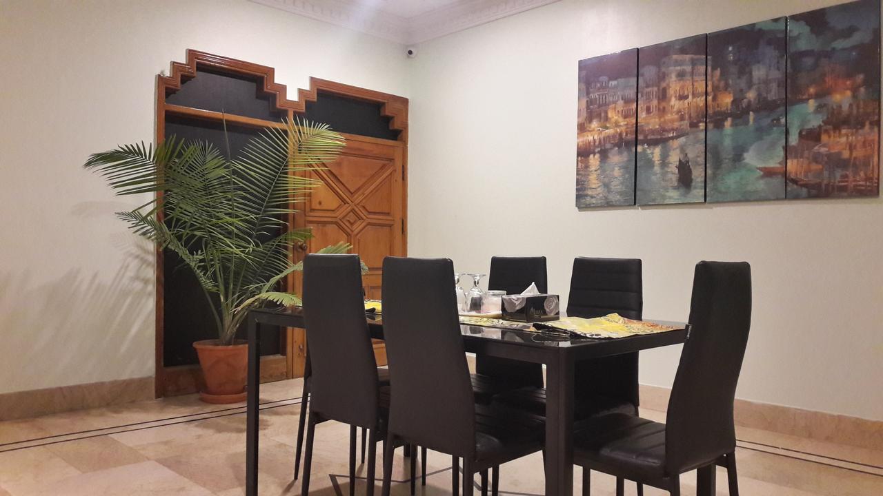 Hotel Seven 7 Karachi Extérieur photo