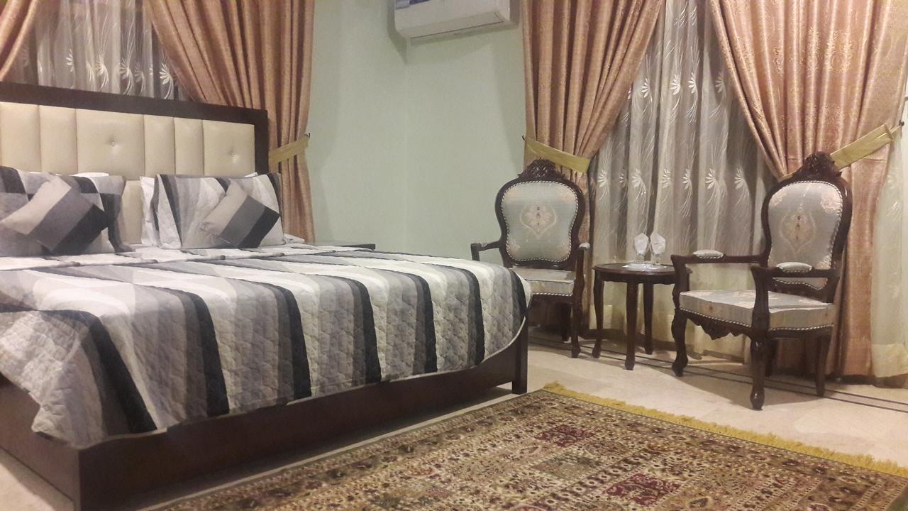 Hotel Seven 7 Karachi Extérieur photo